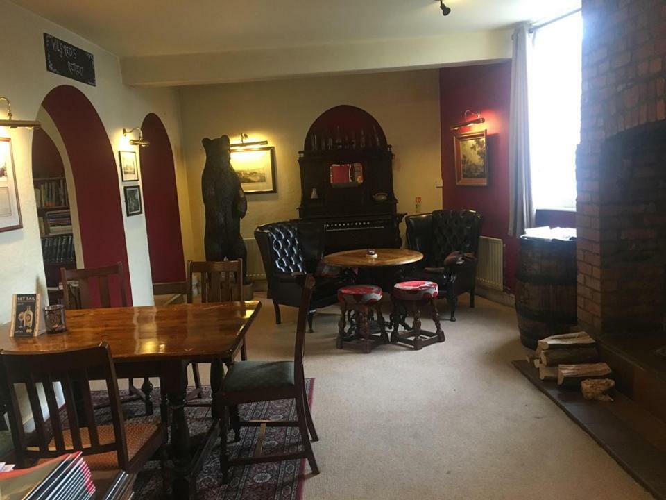 Hodnet The Bear Inn المظهر الخارجي الصورة